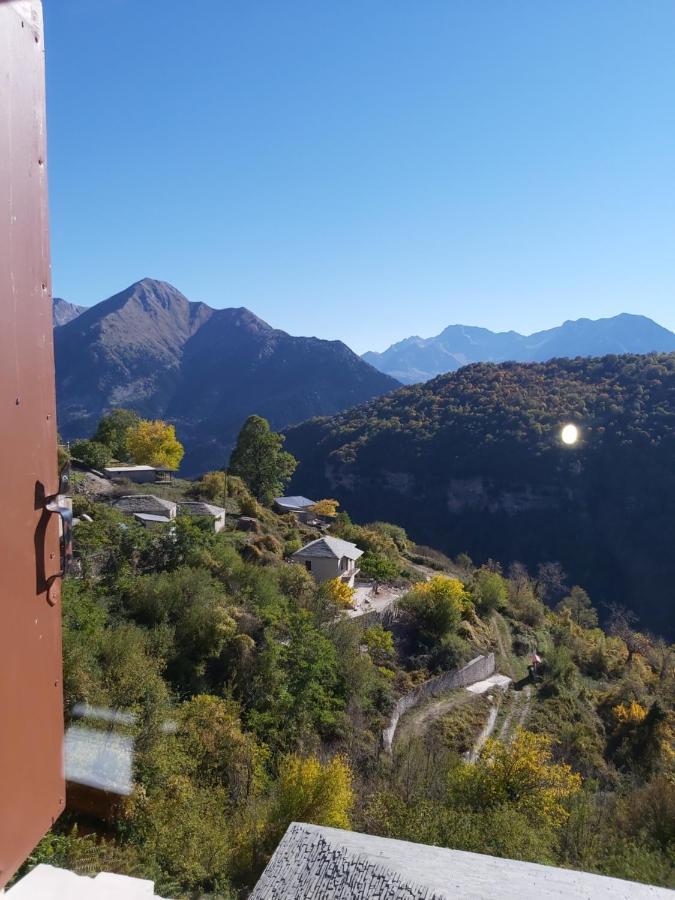 Αρχοντικό Βογιάρου Otel Kalarítai Dış mekan fotoğraf